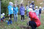 04 Pflanzaktion mit Kindern